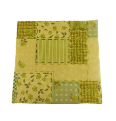 Voskový obrúsok  L - zelený patchwork